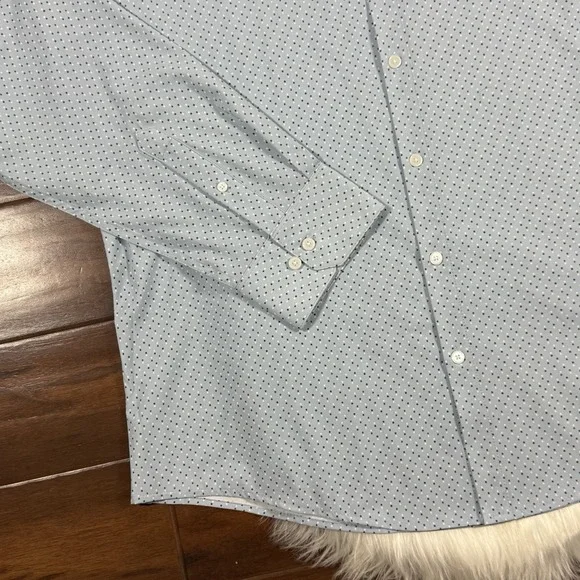 Mizzen + Main Men's Size XXL Blue Dot Trim Fit Leeward Button Up Shirt L/S